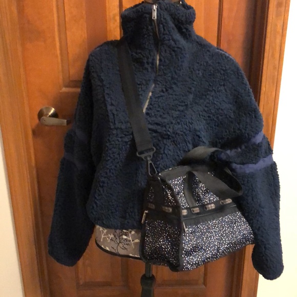 LeSportsac polka dot black zipper cross body bag w lt blue, white, and tan dots - Picture 14 of 14